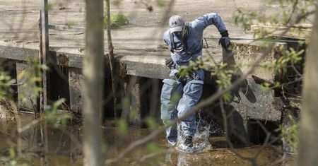 Poszukiwania 3,5-letniego Kacperka pod Bolesławcem wznowione. To już szósta doba dzialań służb