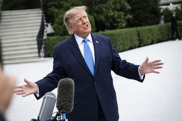 Domena .si na fali po decyzji Trumpa. Słowenia z wielką szansą?