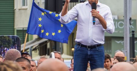 "Ważne nie tylko dla Polaków". Zagraniczne media o wynikach wyborów w Polsce