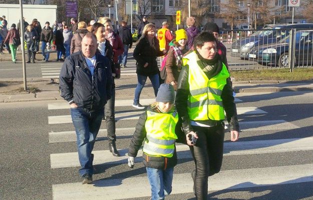 Potrącenie 7-latka skutkuje protestem mieszkańców Gocławia. MSWiA popiera ich inicjatywę