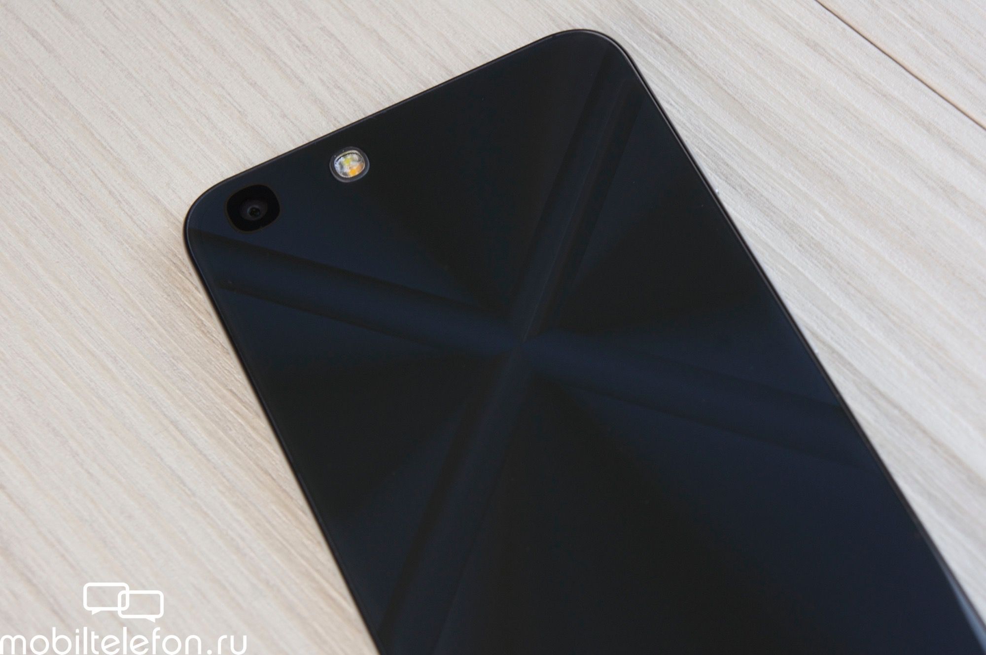 #wSkrócie: wygląd Galaxy S7 Plus, Alcatel OneTouch X1 oraz Xiaomi Mi 5 11