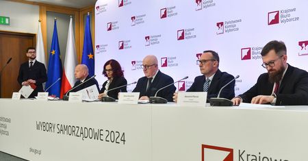 Od 1998 bez zmian. Socha zostaje na stanowisku