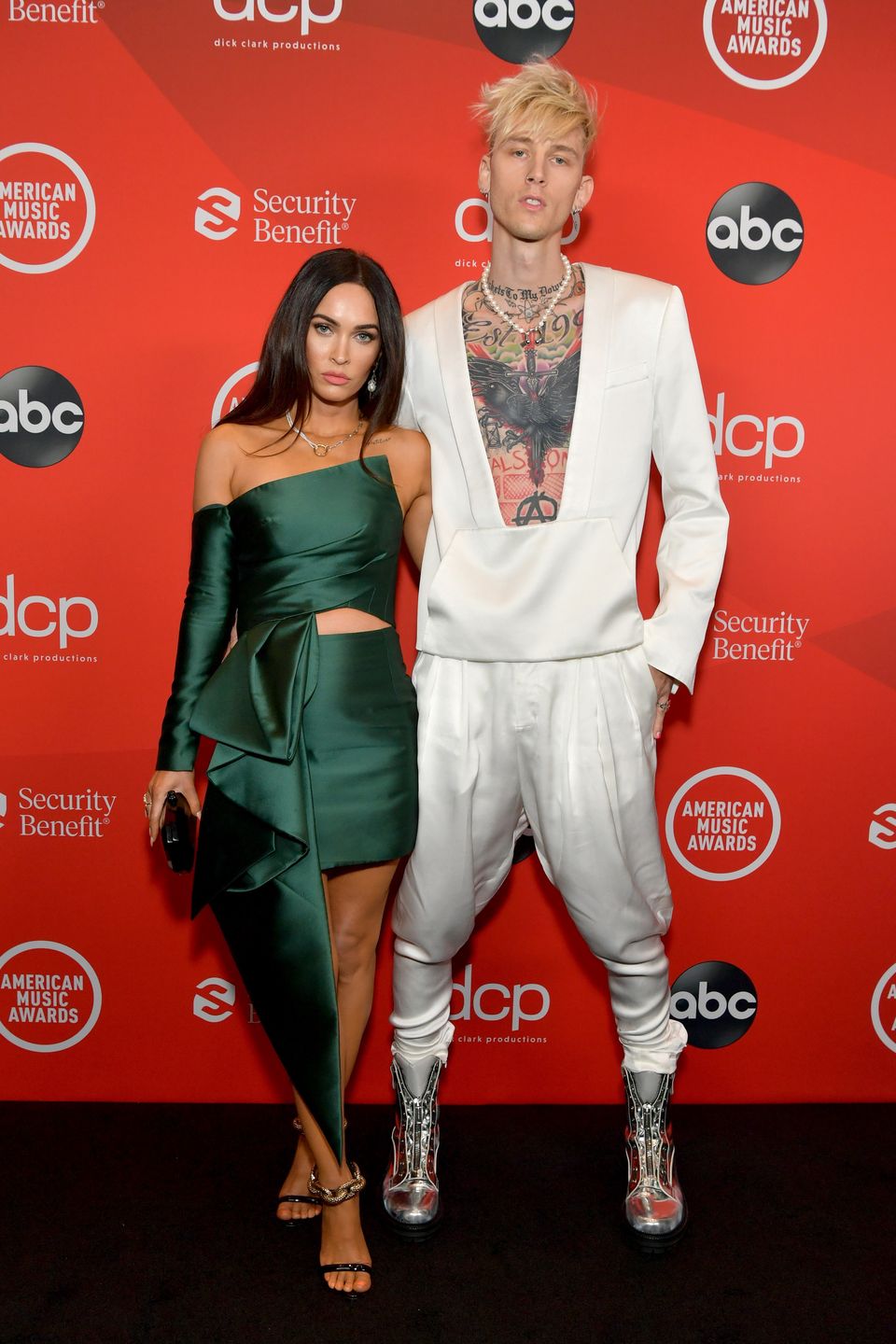 Megan Fox i Machine Gun Kelly na American Music Awards 2020