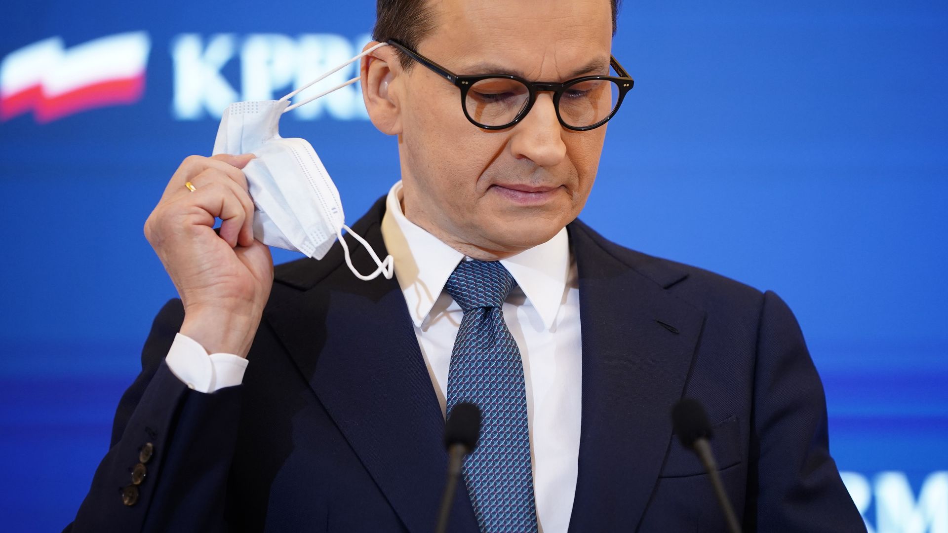 Konferencja prasowa premiera oraz ministra zdrowiaWarszawa, 23.02.2022. Konferencja prasowa premiera Mateusza Morawieckiego oraz ministra zdrowia Adama Niedzielskiego; n/z Mateusz Morawiecki, Adam Niedzielski,Image: 664381172, License: Rights-managed, Restrictions: , Model Release: no, Credit line: Mateusz Wlodarczyk / ForumMateusz Wlodarczyk / Forumpolska, warszawa, Kancelaria Prezesa Rady Ministrow, KPRM, konferencja prasowa, premier, minister, zdrowia, ministerstwo zdrowia, zdrowie, epidemia, pandemia, koronawirus, koronawirusa, covid-19, category_code_pol;, category_code_;