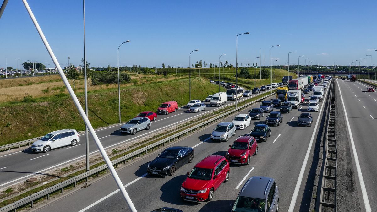 Summer Traffic In Gdansk, Poland
Thousands of cars , vans and trucks stuck in the giant traffic jam on the S6 highway, the TriCity ringroad are seen in Gdansk, Poland on 7 July 2023 On hot summer Friday people from across the country try to get to the seaside city of Gdansk and further coastal towns on the Baltic sea coast. (Photo by Michal Fludra/NurPhoto via Getty Images)
NurPhoto
nurphoto