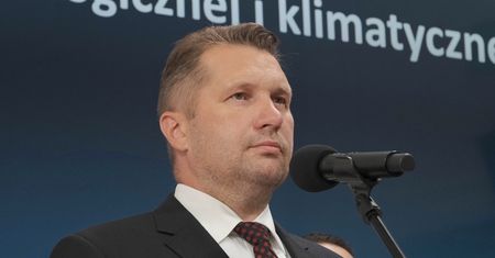 Poznań. Wykładowca przesadził? Czarnek reaguje na słowa o Kukizie