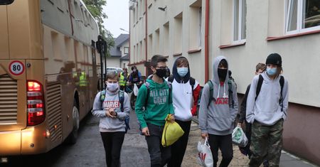 Koronawirus w szkołach. Lekcje skrócone do 30 minut? Pedagodzy nie mają dobrych wieści
