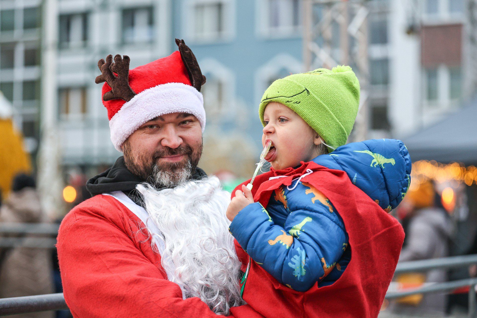 I Gorzowski Zlot Mikołajów przyciągnął tłumy mieszkańców chcących poczuć magię nadchodzących świąt.