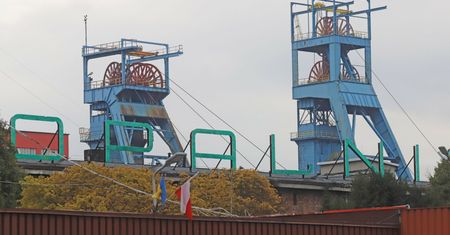 Tragedia w kopalni. Górnik przysypany przez skały