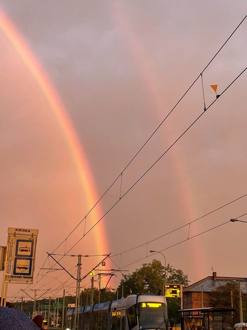 Podwójna tęcza nad Wrocławiem.