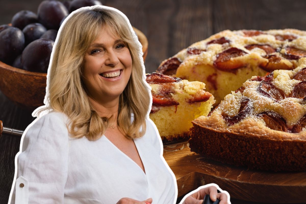 Ewa Wachowicz robi puszyste i wilgotne ciasto ze śliwkami. Idealne, gdy nie masz wiele czasu na pieczenie