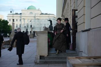 Zamknięte Krakowskie Przedmieście przez "Lalkę". Jak wygląda sprawa utrudnień?