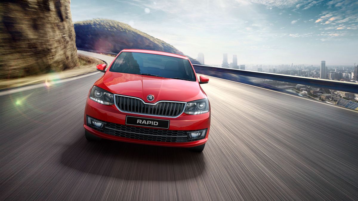 Nowa Škoda Rapid ma walczyć o podobnego klienta, co Golf. Na zdjęciu obecna generacja Rapida.