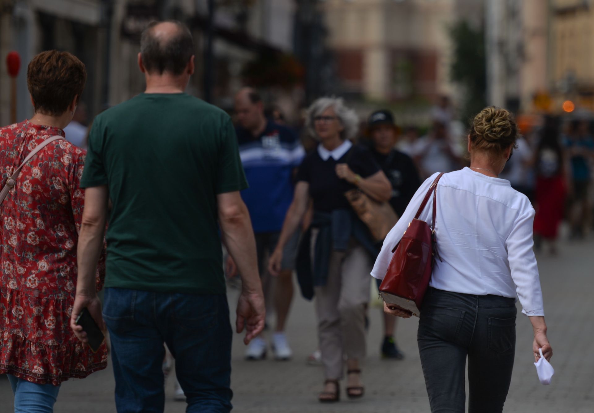 Równy wiek emerytalny? Wynik badania pokazuje "pęknięcie" w Polsce