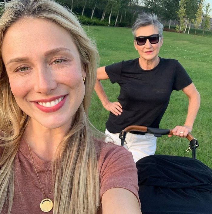 Projektantka Joanna Klimas świetnie odnalazła się w roli babci.