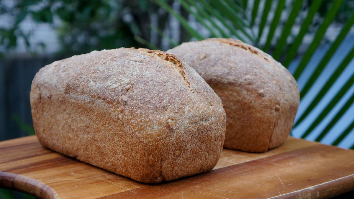 Chleb razowy nie jest razowy – żywnościowe ściemy. Zobacz, jak ich uniknąć