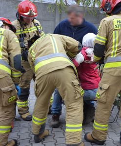 Straszny wypadek. Maszyna wciągnęła kobiecie rękę