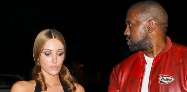 Kanye West w kurtce inspirowanej "Thrillerem" i Bianca Censori z DEKOLTEM DO PĘPKA maszerują na film o Jacksonie. Stylowi? (FOTO)