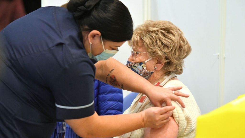 Polska kupi mniej szczepionek niż może?