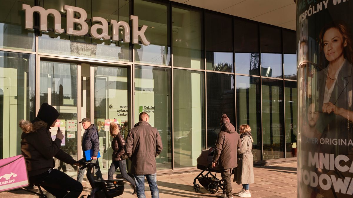 An mBank SA bank branch in Warsaw, Poland, on Monday, Feb. 28, 2022. Polands prime minister warned that Russia may attempt to block the more than 300-mile border it shares with Ukraine, where tens of thousands of people have been fleeing the war. Photographer: Bartek Sadowski/Bloomberg via Getty Images