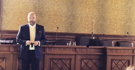 Wrocław. Młodzieżowe stypendia artystyczne wręczone. Otrzymało je 106 uczniów