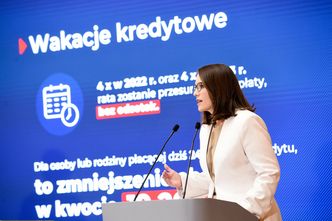 Minister finansów o wakacjach kredytowych: korzystajmy rozważnie