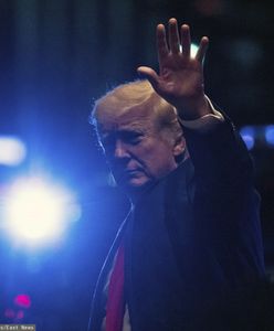 Przeszukanie u Trumpa. "Szukali dokumentów związanych z bronią jądrową"