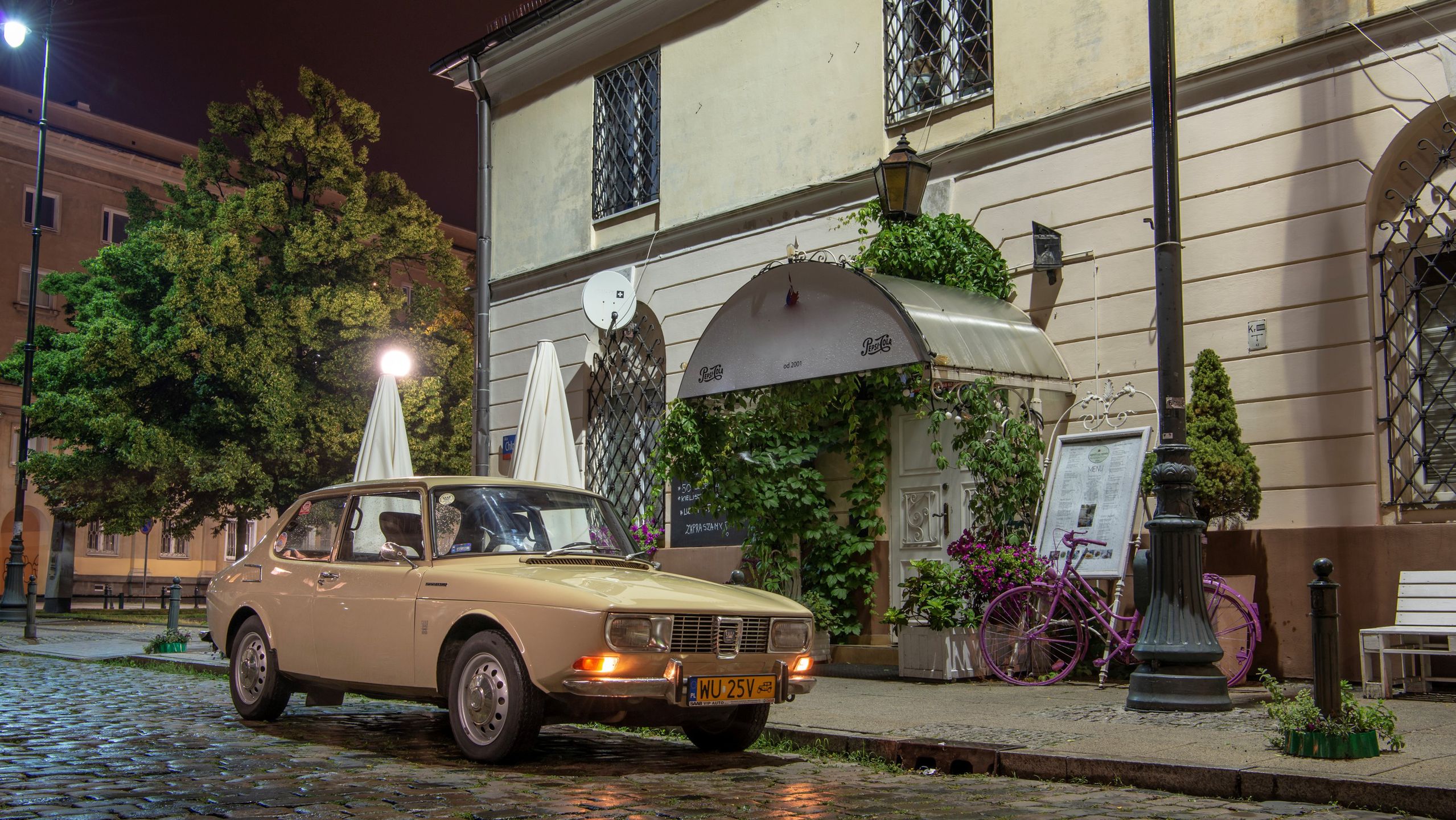SAAB 99