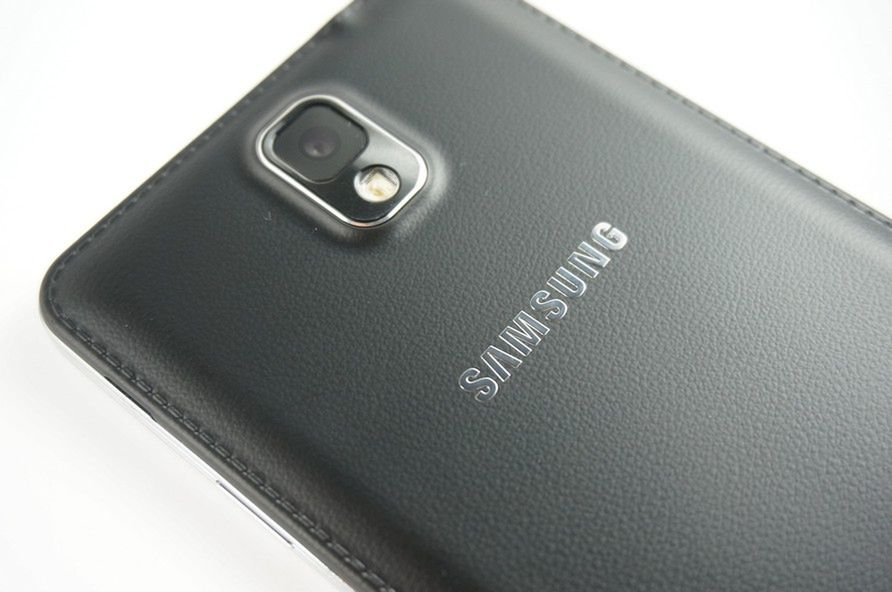 Galaxy Note 3 - bezkonkurencyjny phablet, ale niepozbawiony samsungowych wad [test] 3