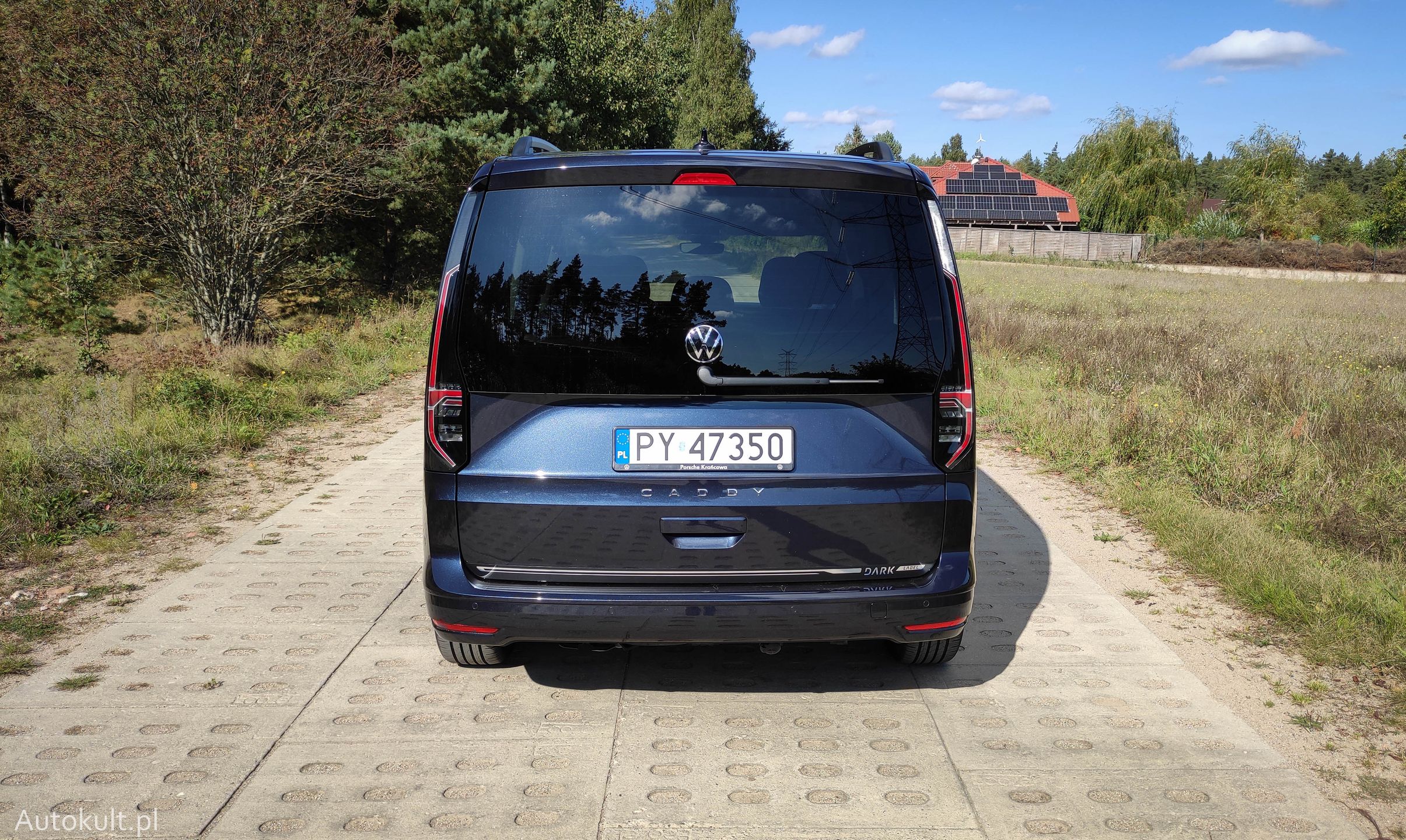 Volkswagen Caddy Dark Label