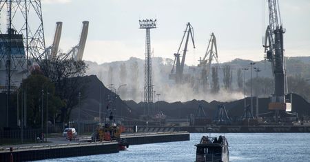 Pył węglowy zatruwa życie mieszkańcom. Port Gdańsk zapowiada "nowe rozdanie"
