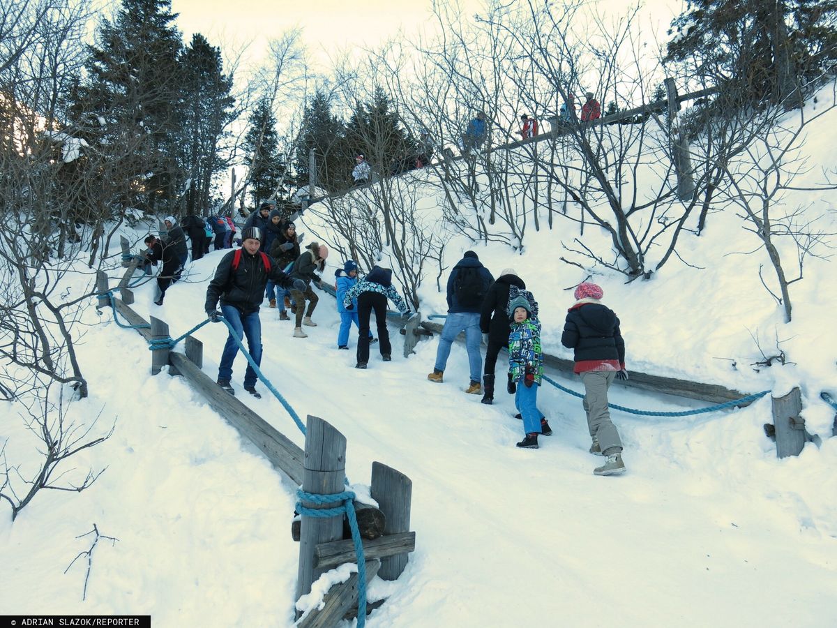 Zejście na Morskie Oko w środku zimy, EAST NEWS