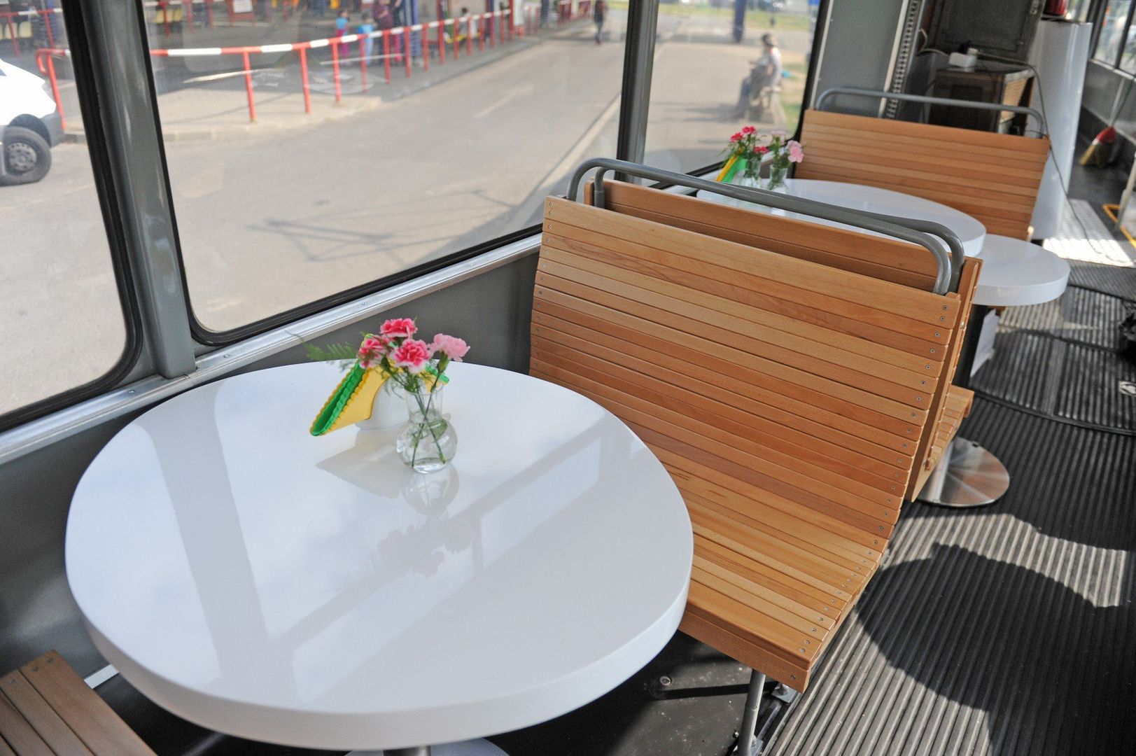 Przy dworcu Rataje mieściła się niegdyś Cafe Bimba.