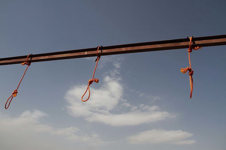 Polacy zapytani o karę chłosty i śmierci. Wyniki mogą zaskoczyć