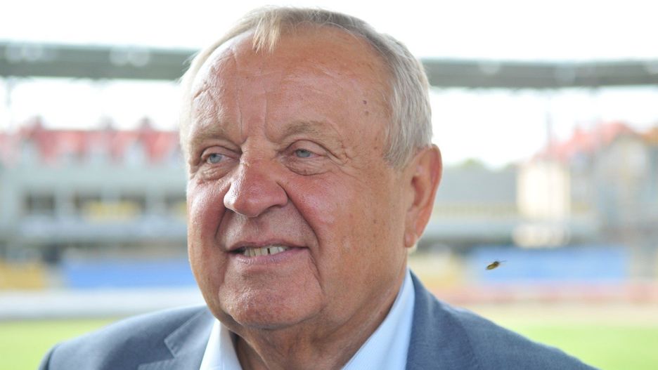 Władysław Komarnicki w tym roku skończy 80 lat. Od dziesięciu jest senatorem.