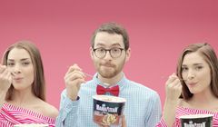 „Nieważne jak, ważne z kim!” w reklamach lodów Manhattan (wideo)