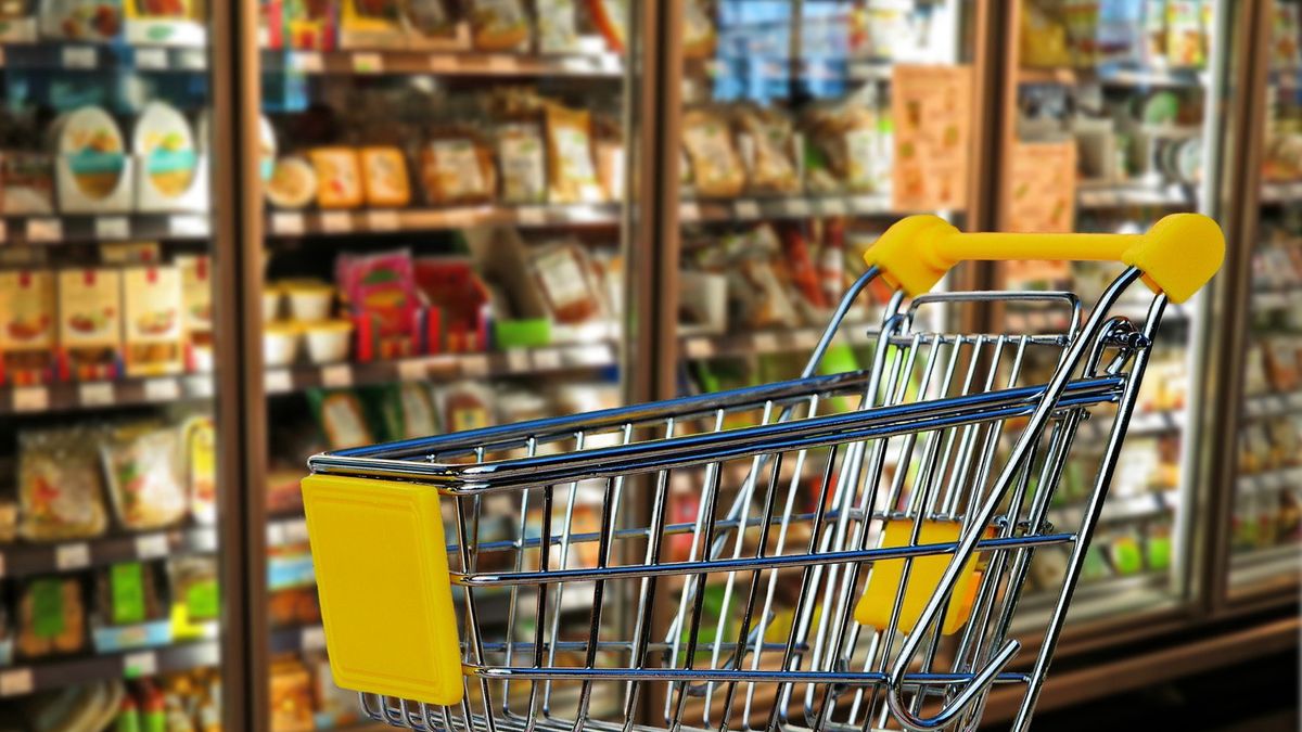 Czy 1 listopada to niedziela handlowa?