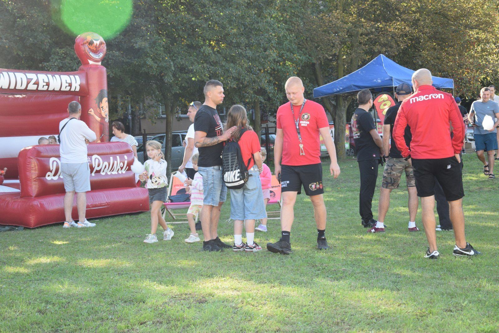Piknik Widzewski dla dzieci w Zduńskiej Woli wypełniony atrakcjami