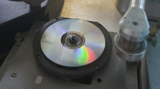 Stare płyty CD i DVD znów modne. Ceny rosną