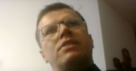 "Możecie poskarżyć się do papieża". Głośno o nagraniu z księdzem