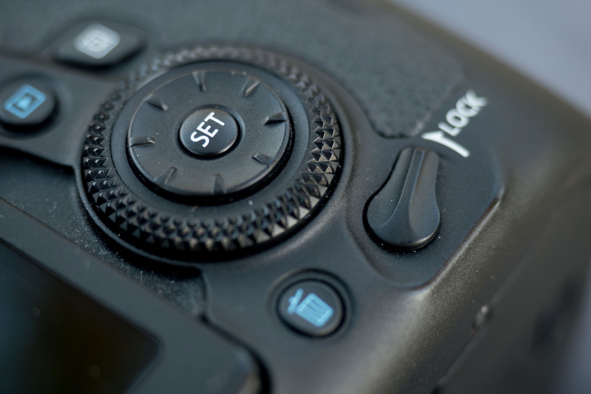 Canon EOS 6D Mark II - test następcy popopularnej pełnoklatkowej lustrzanki 7