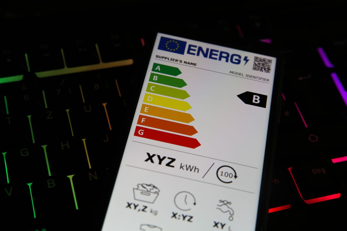 Co oznaczają klasy energetyczne? Zobacz, jak czytać etykiety sprzętów AGD