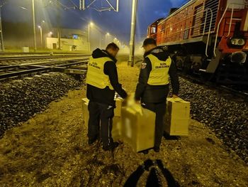 Małaszewicze: 15 tys. paczek nielegalnych papierosów w kontenerze