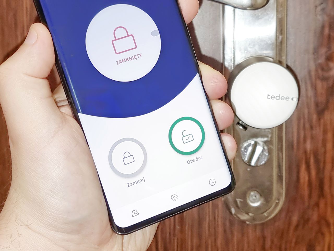 Klucze zostawiłem w domu. Od 2 tygodni drzwi otwieram smartfonem