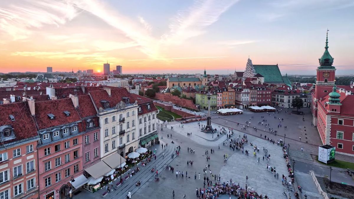 Warsaw 24h - poklatkowa wizja Warszawy 1