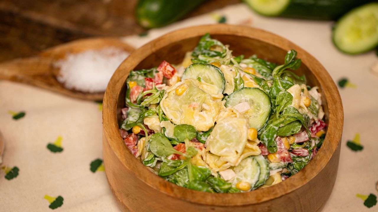 Tortellini salad