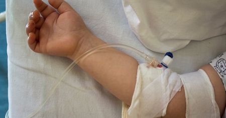 Poprawił się stan głodzonej 3,5-latki. Helenka wyszła ze szpitala