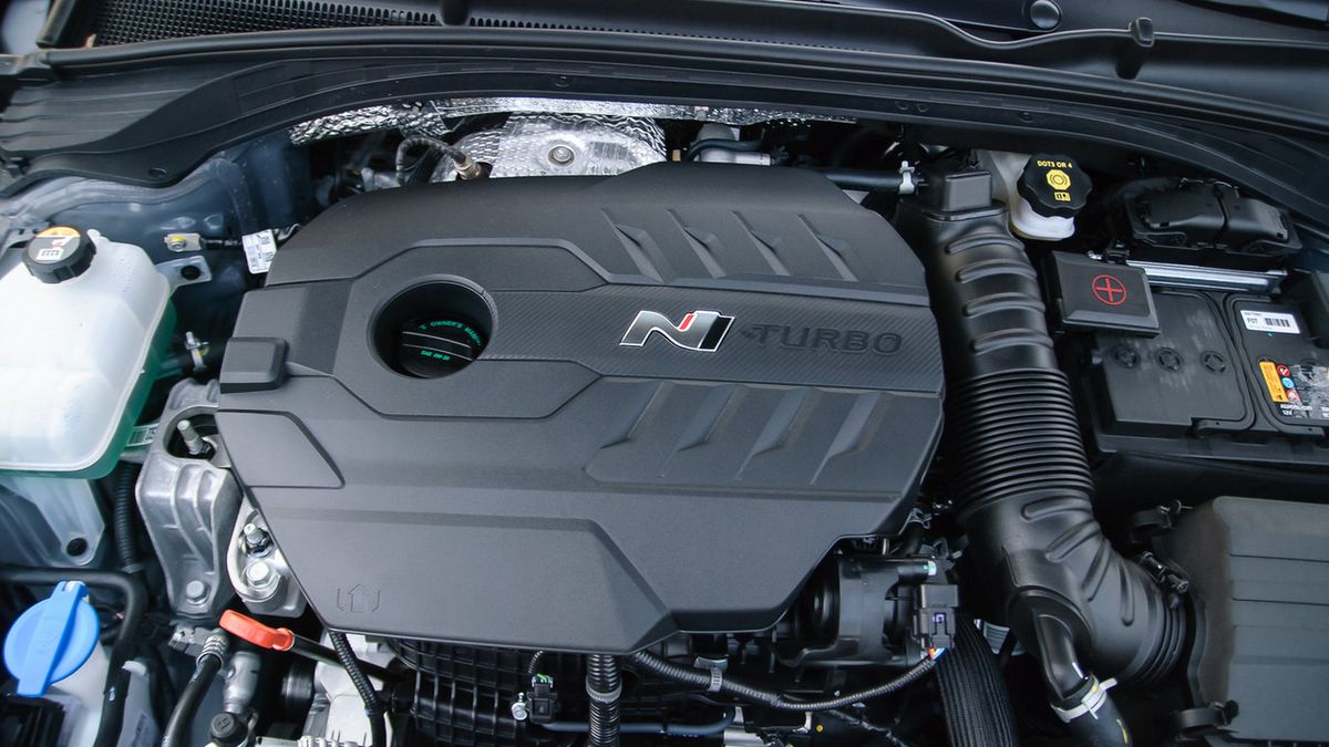 2-litrówka w i30 N generuje maksymalnie 275 KM.