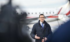 Latał na miesięcznice. Zabierał pasażerów. Pokazali loty Morawieckiego