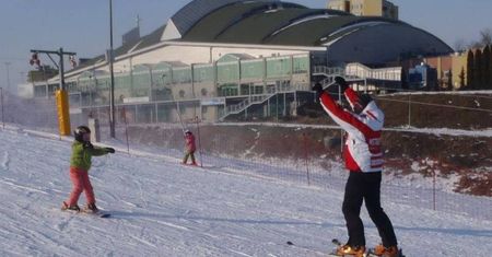 Białe szaleństwo na stoku narciarskim Globus Ski w samym centrum Lublina [CENNIK]